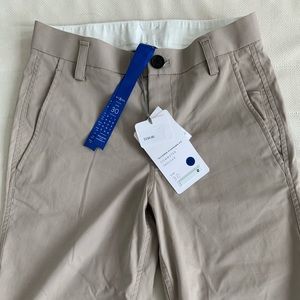 NWT Kit and Ace Commuter Trouser Lululemon Stone